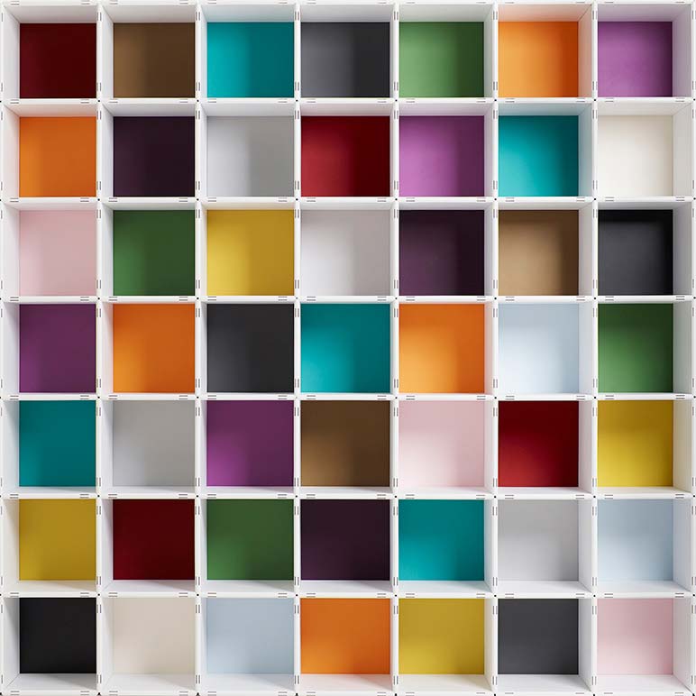 qubing shelves – as colourful as you want