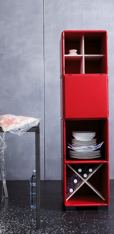 qubing designer kitchen shelf in red 
